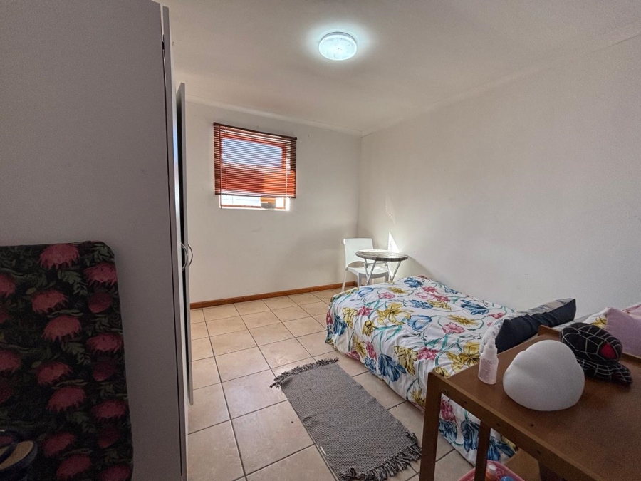 To Let 2 Bedroom Property for Rent in Brandwag Western Cape